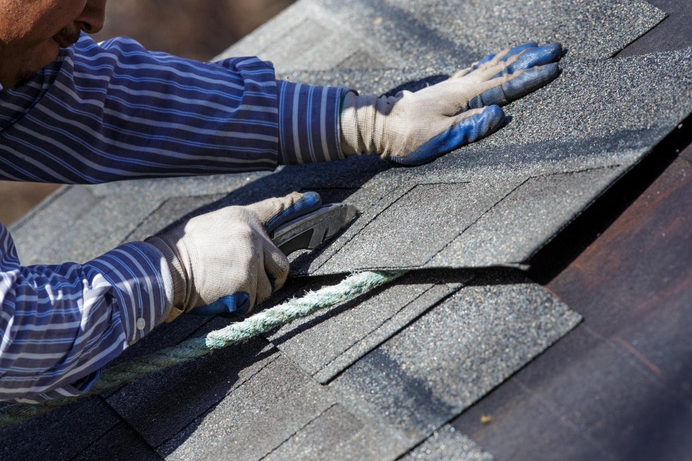 4 Common Roof Problems and How to Address Them